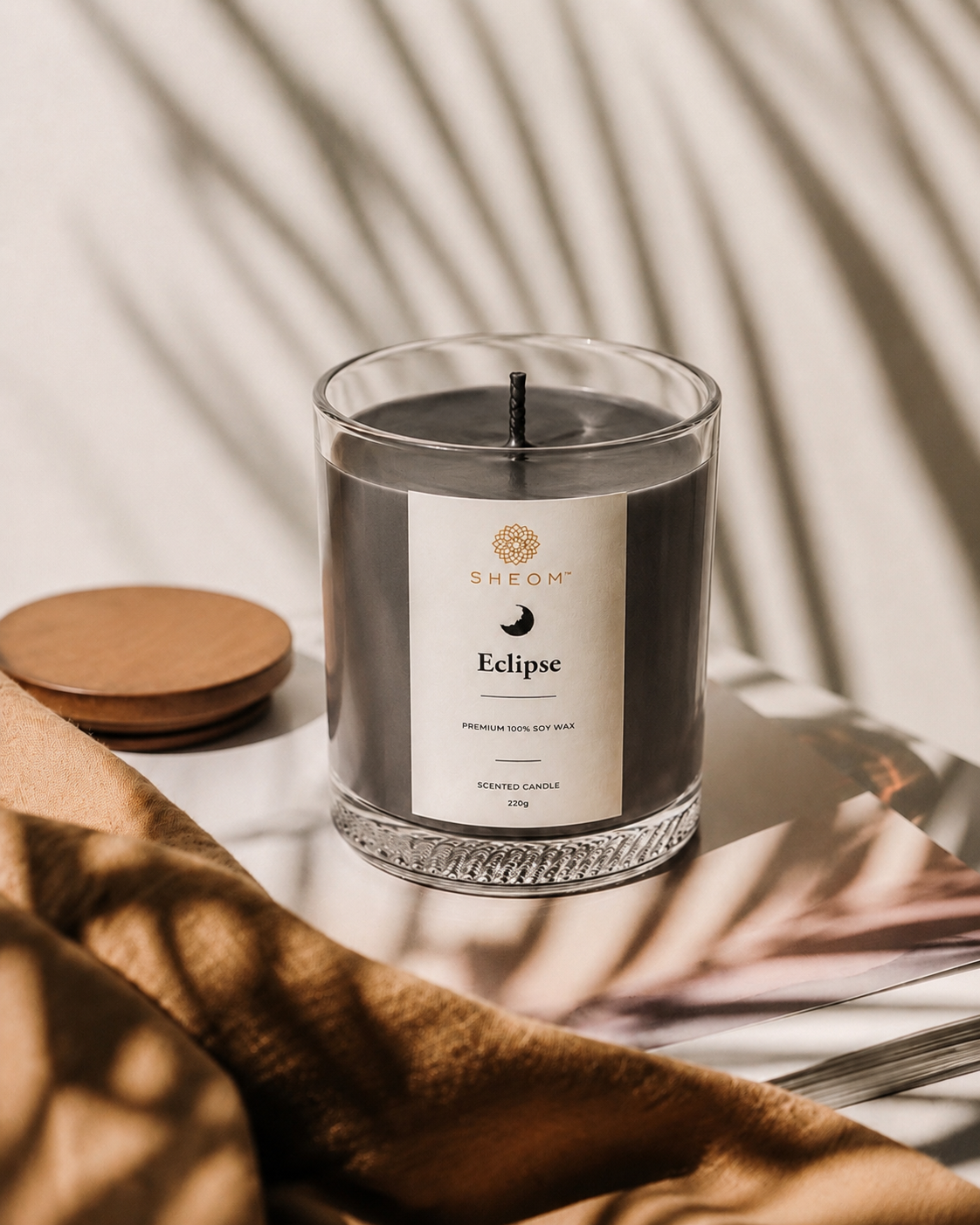 Eclipse – Oud, Cedarwood, Patchouli & Black Pepper Scented Candle