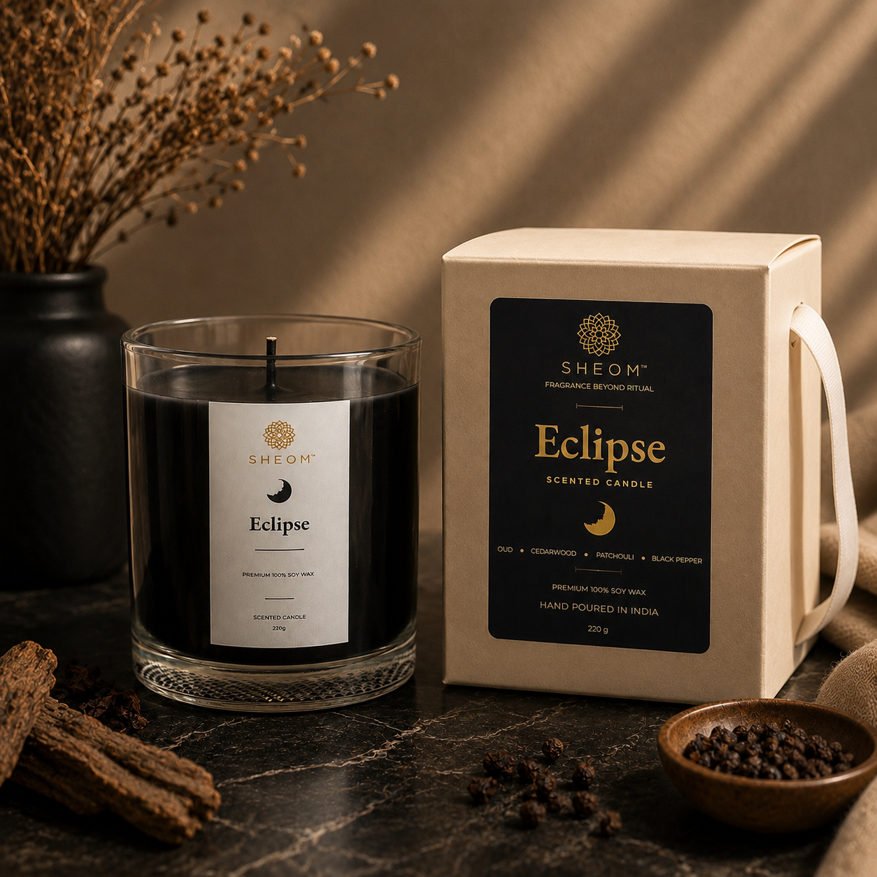 Eclipse – Oud, Cedarwood, Patchouli & Black Pepper Scented Candle